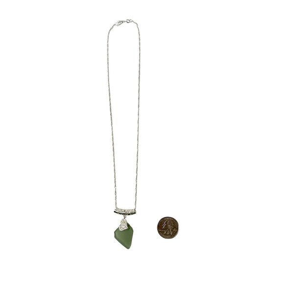 Green Seaglass Pendant,‎ 20" Silver Plated Cable Chain and Bobble w/Heart Charm - Picture 5 of 6